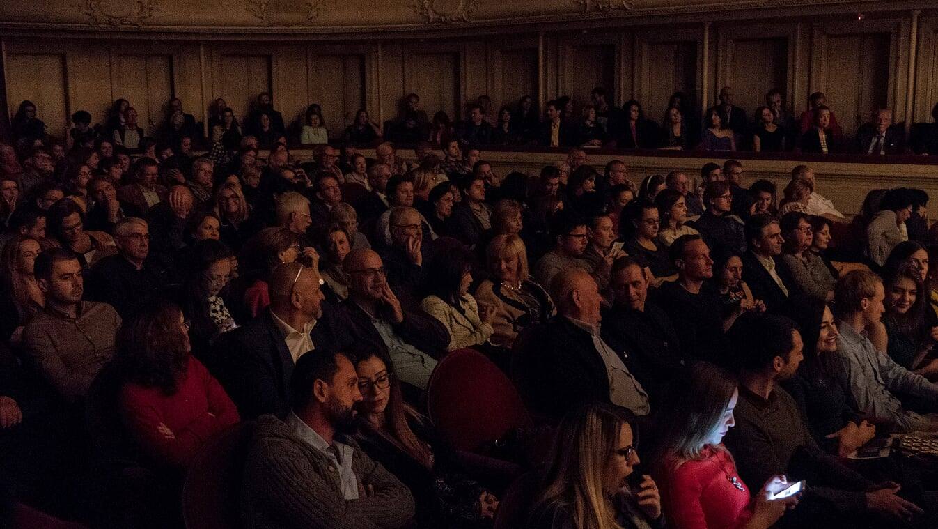 42903835_888803654649402_2263753012612694016_o