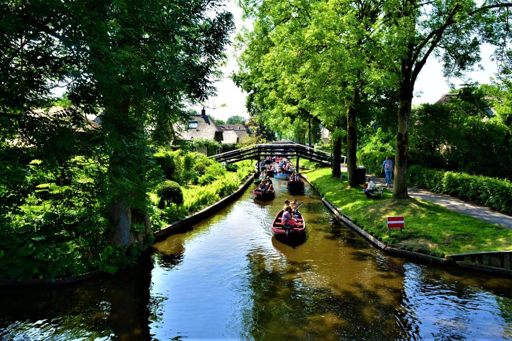 Giethoorn – Veneția&nbsp;Olandei