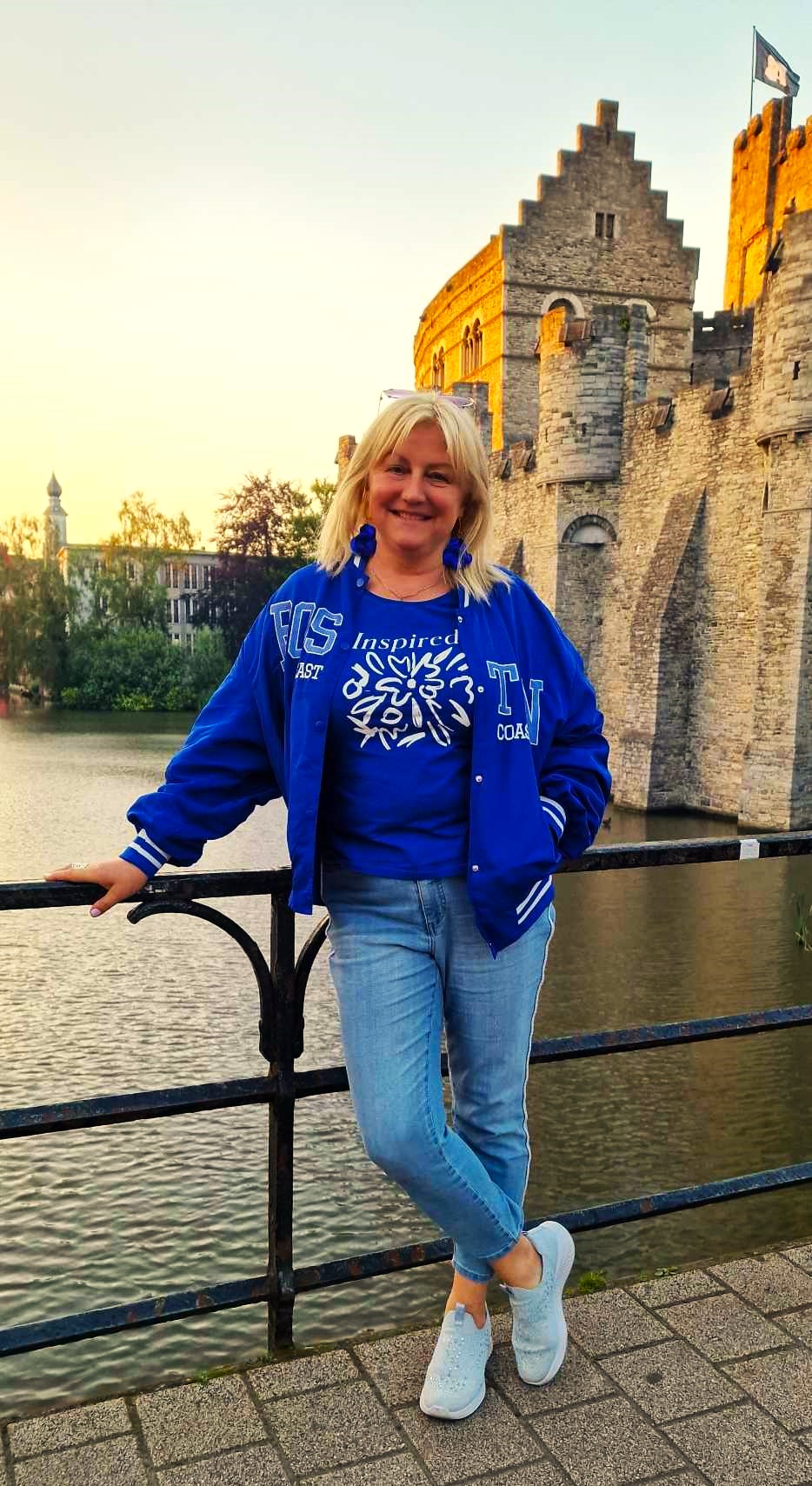 Zâmbește. Iubește. Și&nbsp;taci.