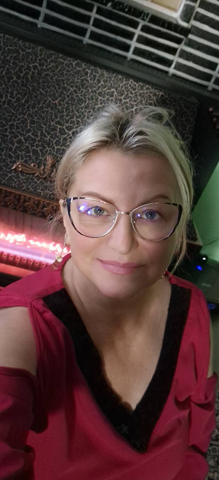 E, totuși, octombrie